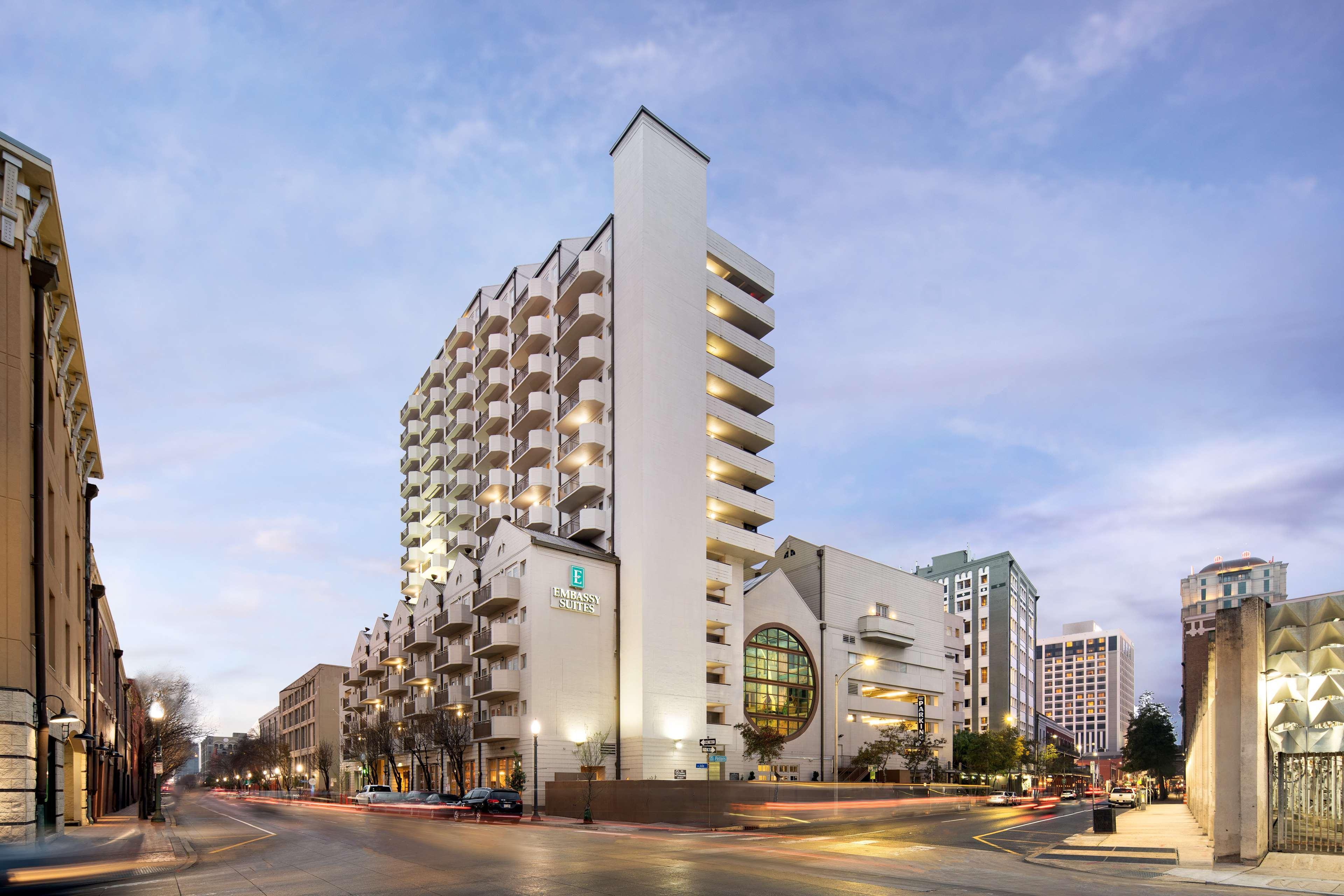 Embassy Suites By Hilton New Orleans Convention Center Bagian luar foto