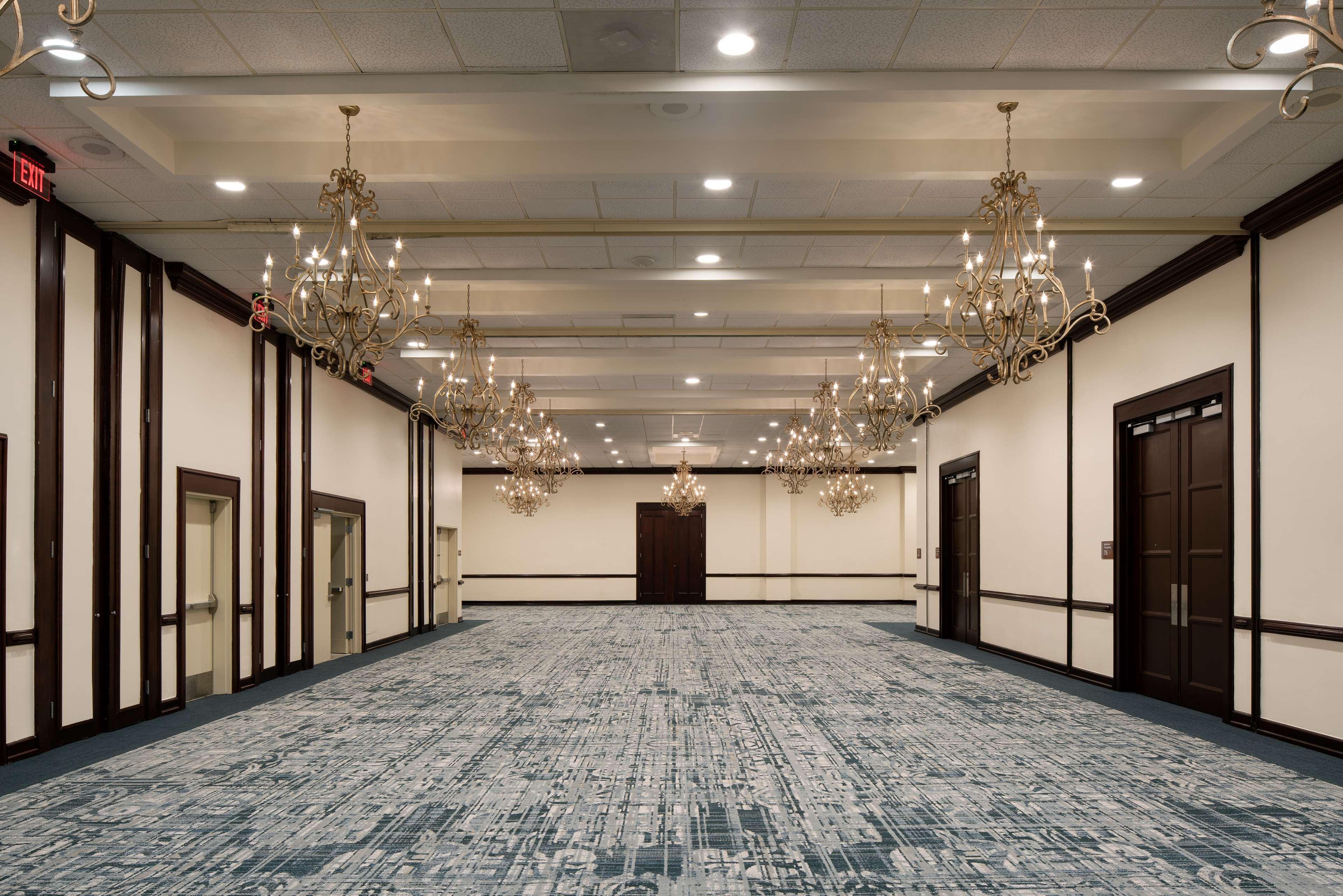 Embassy Suites By Hilton New Orleans Convention Center Bagian luar foto