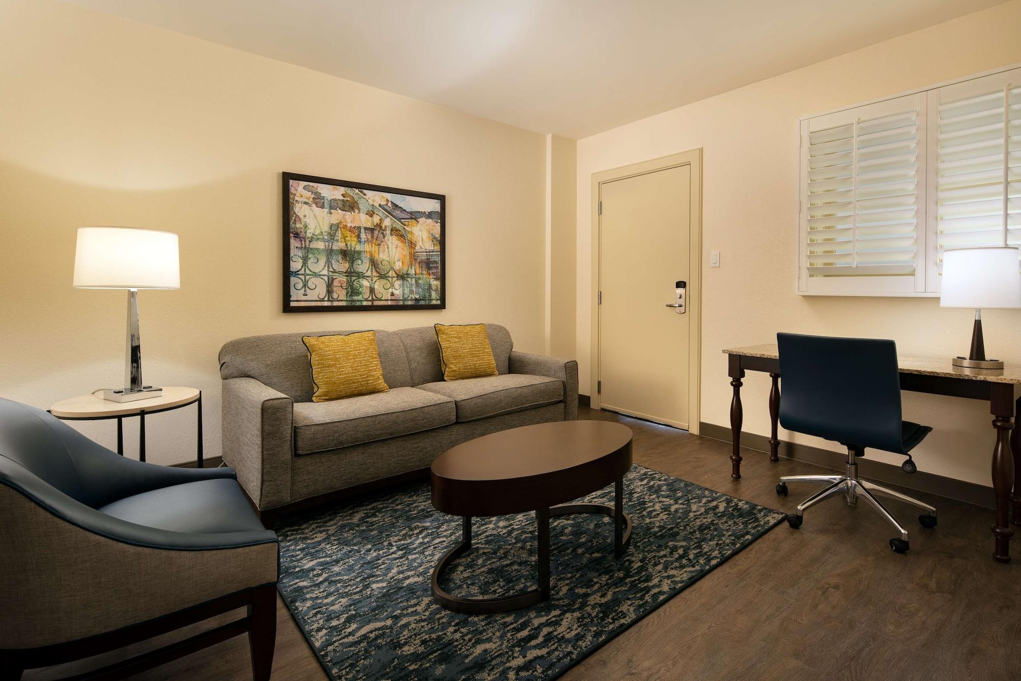 Embassy Suites By Hilton New Orleans Convention Center Bagian luar foto