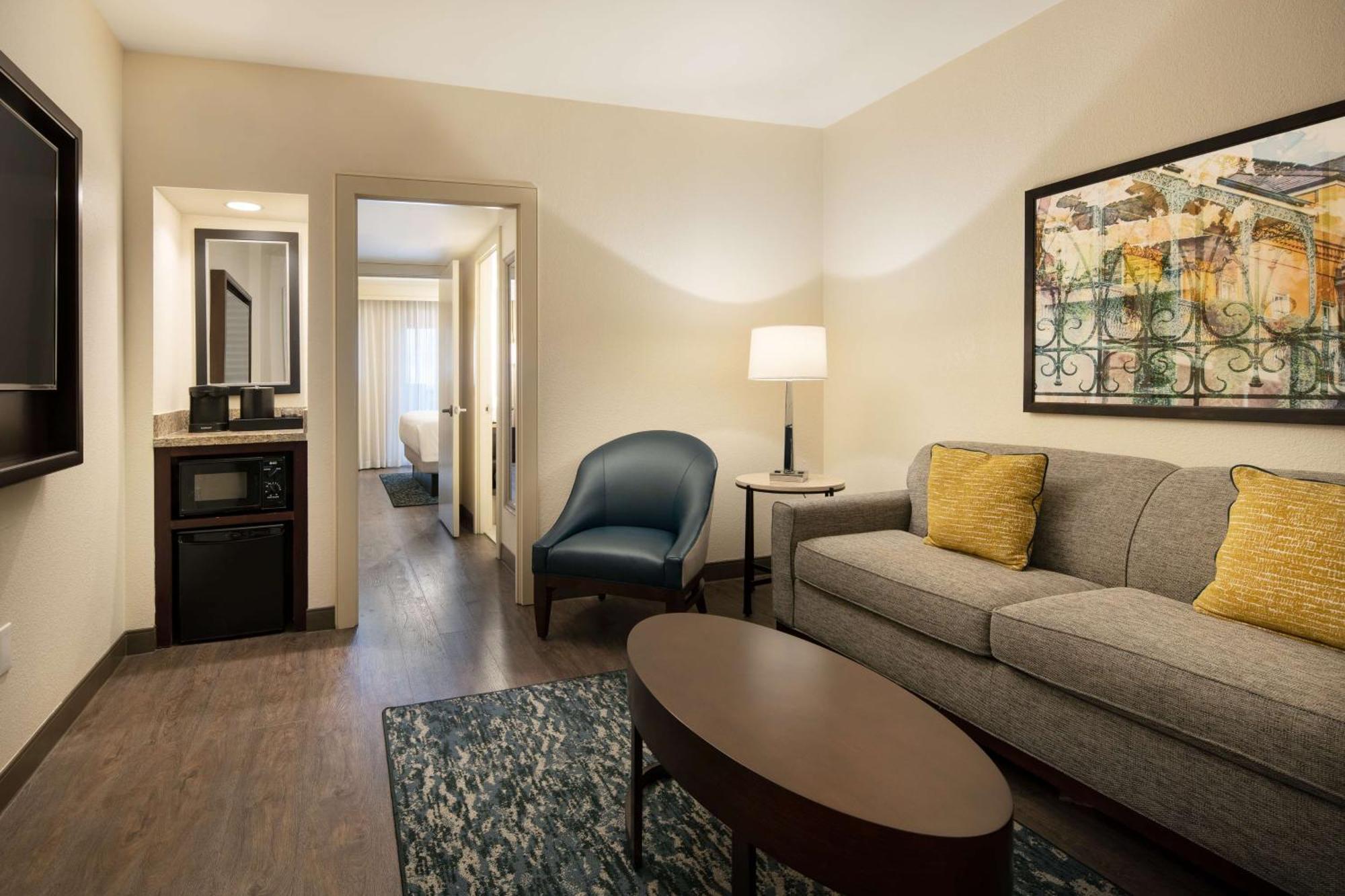 Embassy Suites By Hilton New Orleans Convention Center Bagian luar foto